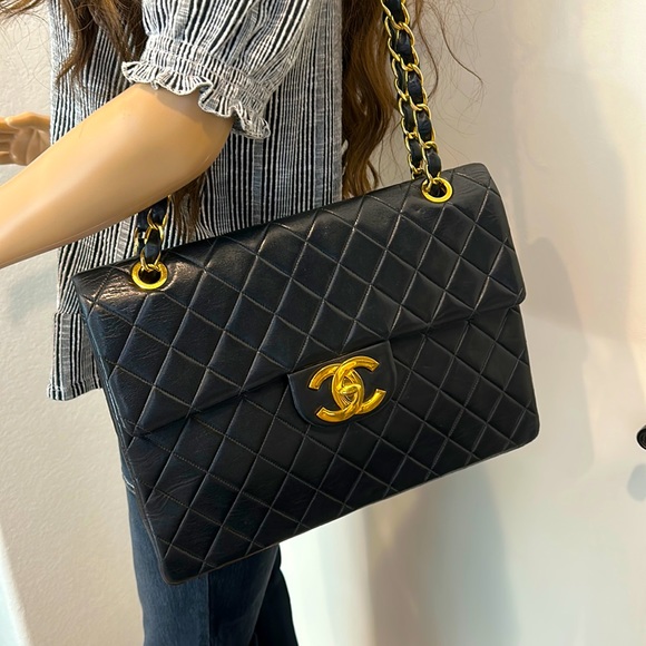 CHANEL Maxi Jumbo 34 Quilted Matelasse XL Lambskin w/Chain Shoulder Bag with Box - Picture 2 of 12